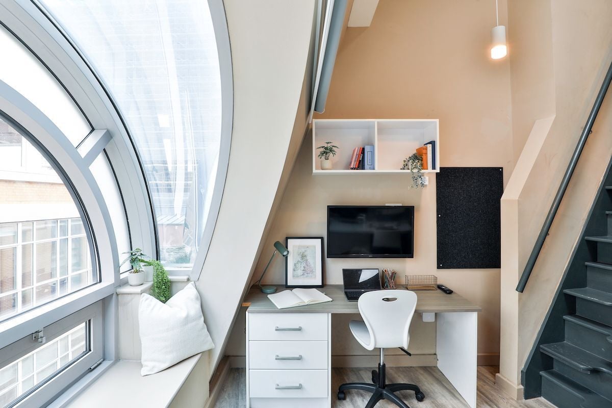 Classic Studio - Limited View