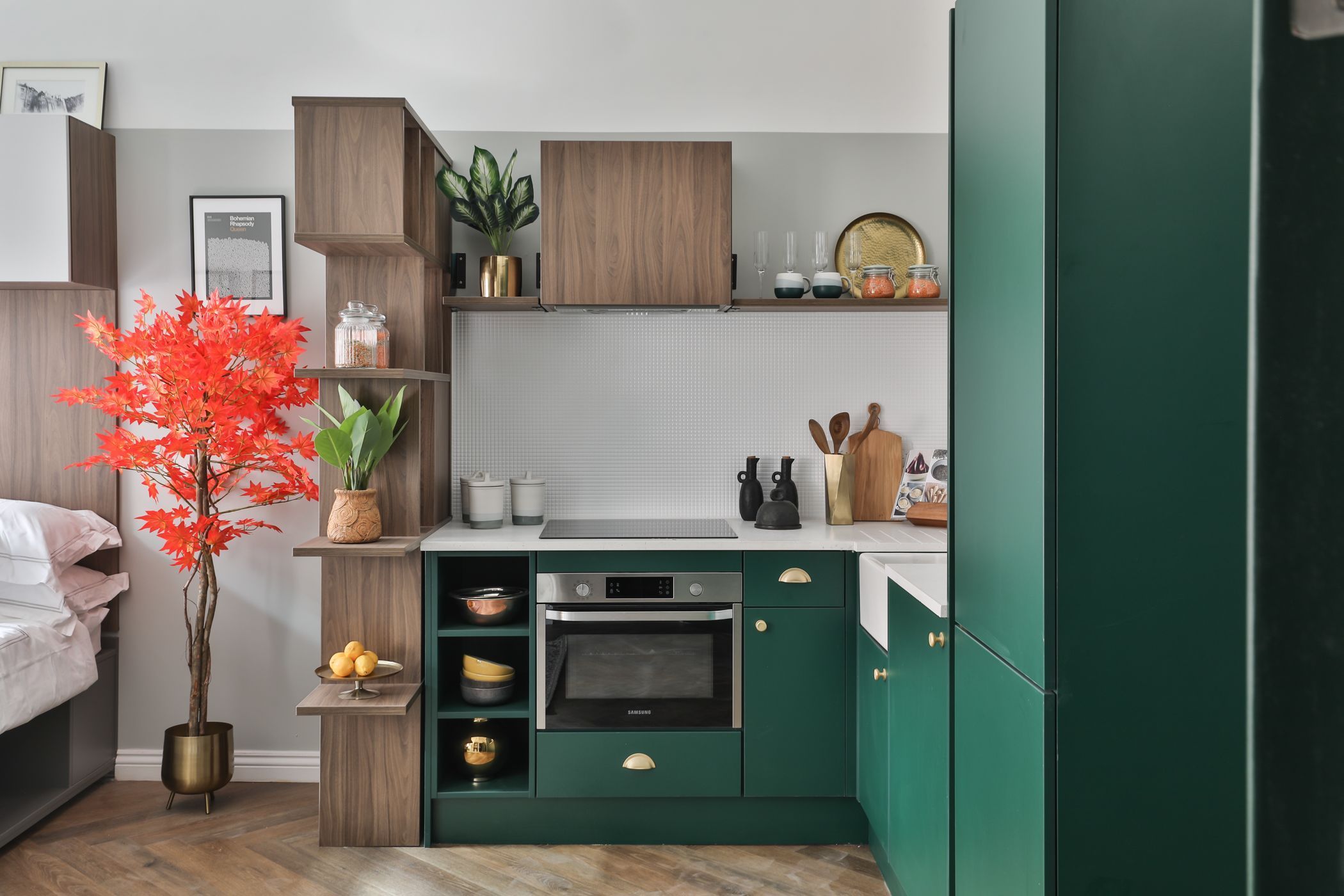 Premium Smaller Studio