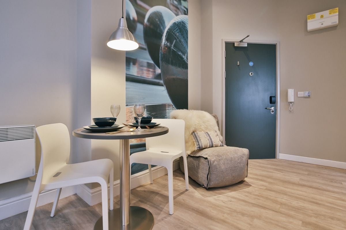 Classic Smaller Studio