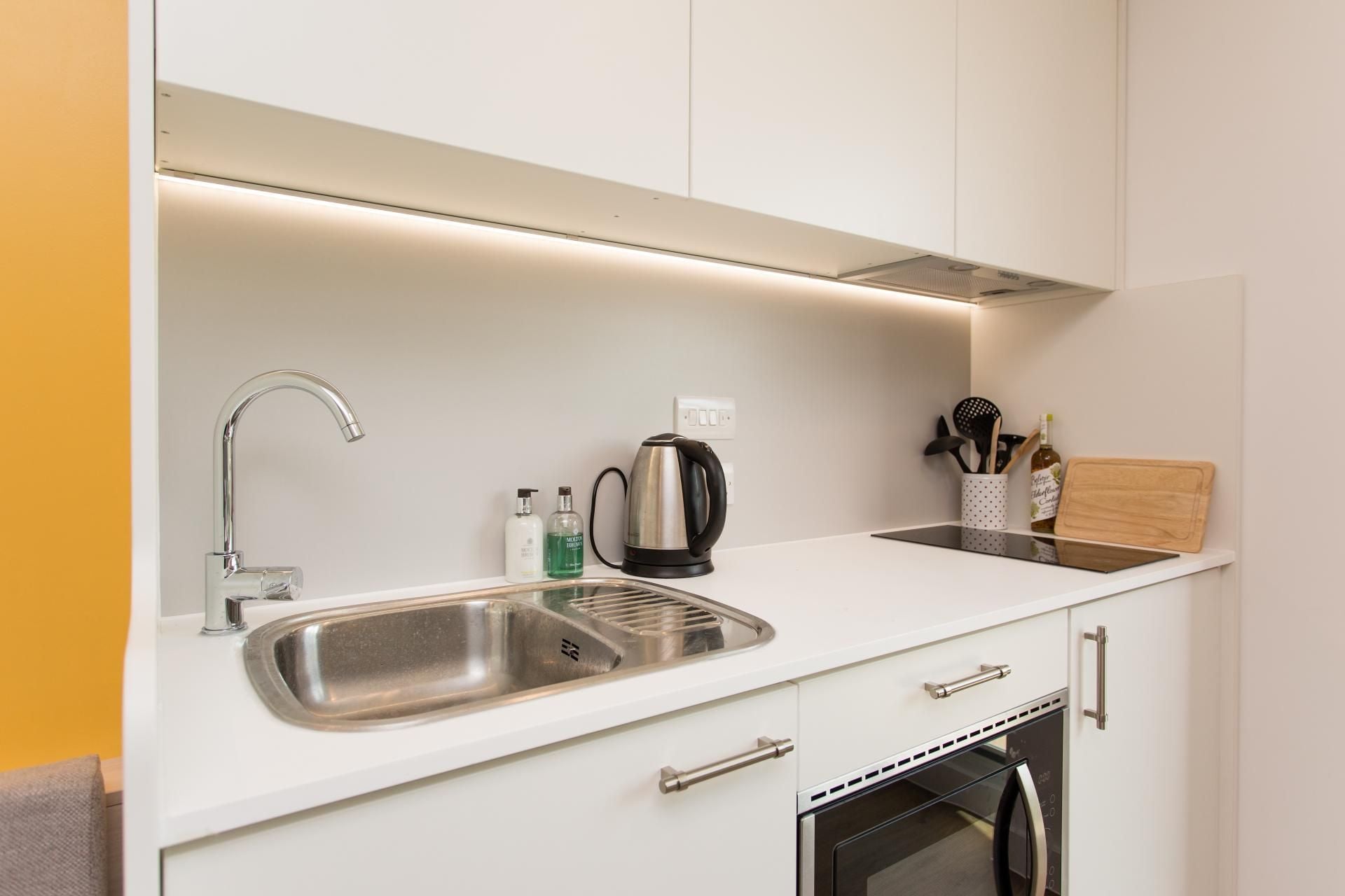 Premium Extra Studio