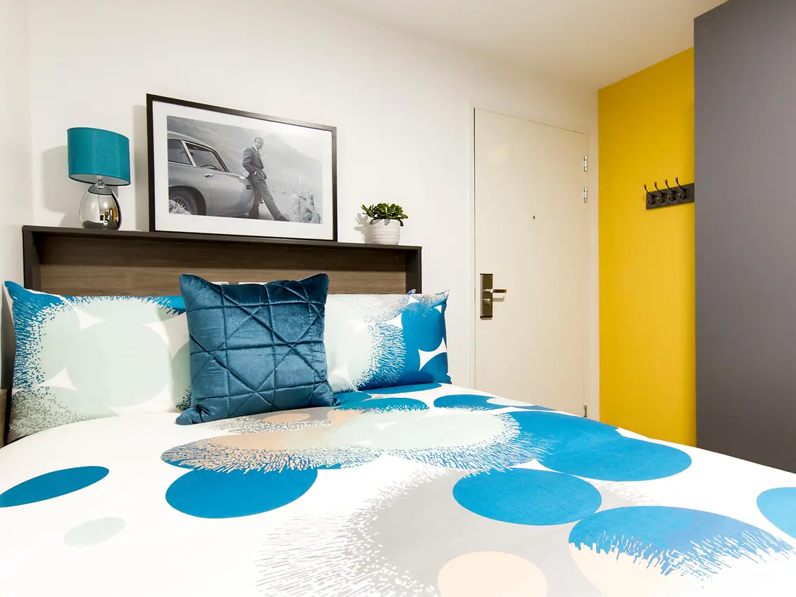 Classic - 2 Bed Flat - room