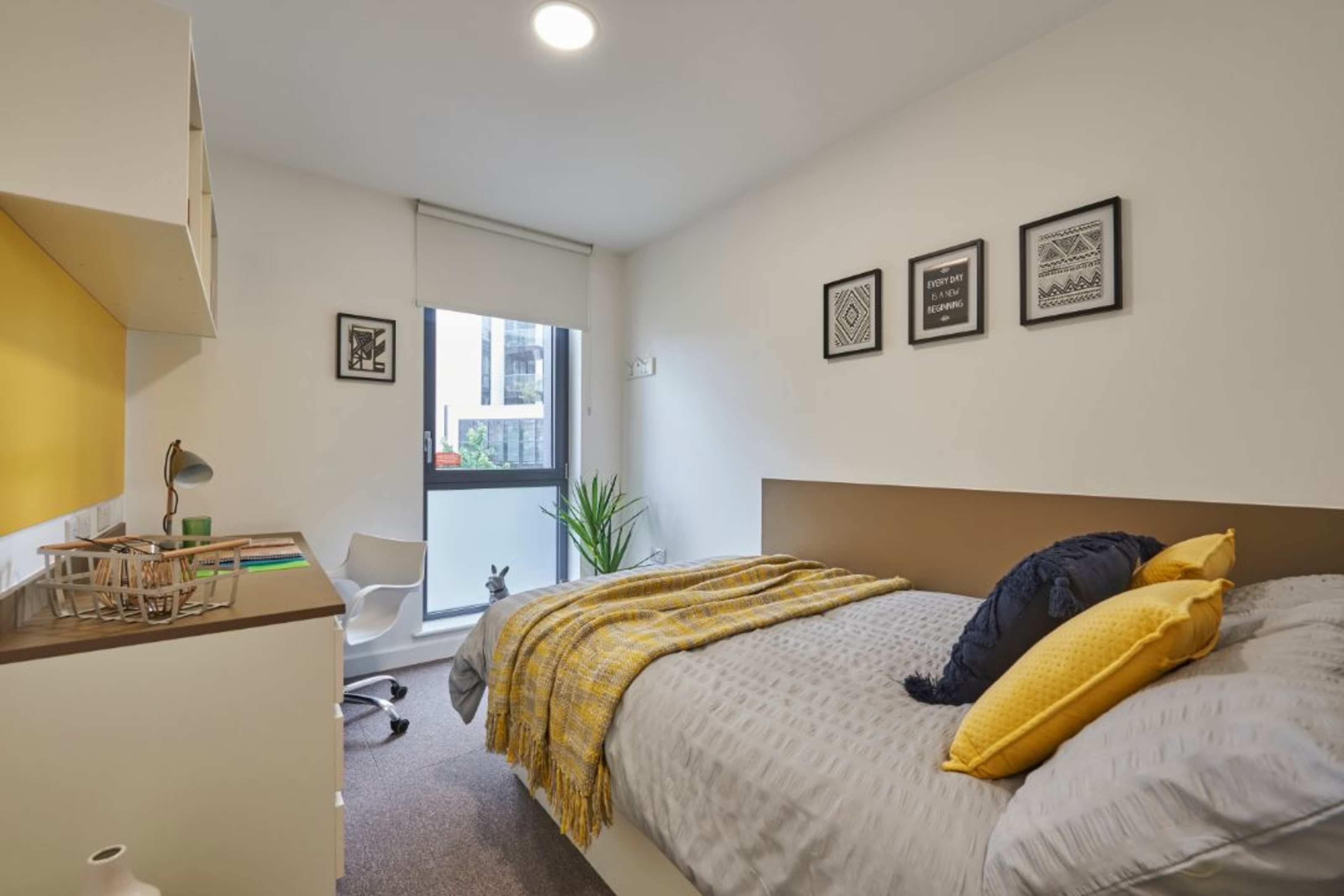 5 Bed Ensuite Upper Floor - room