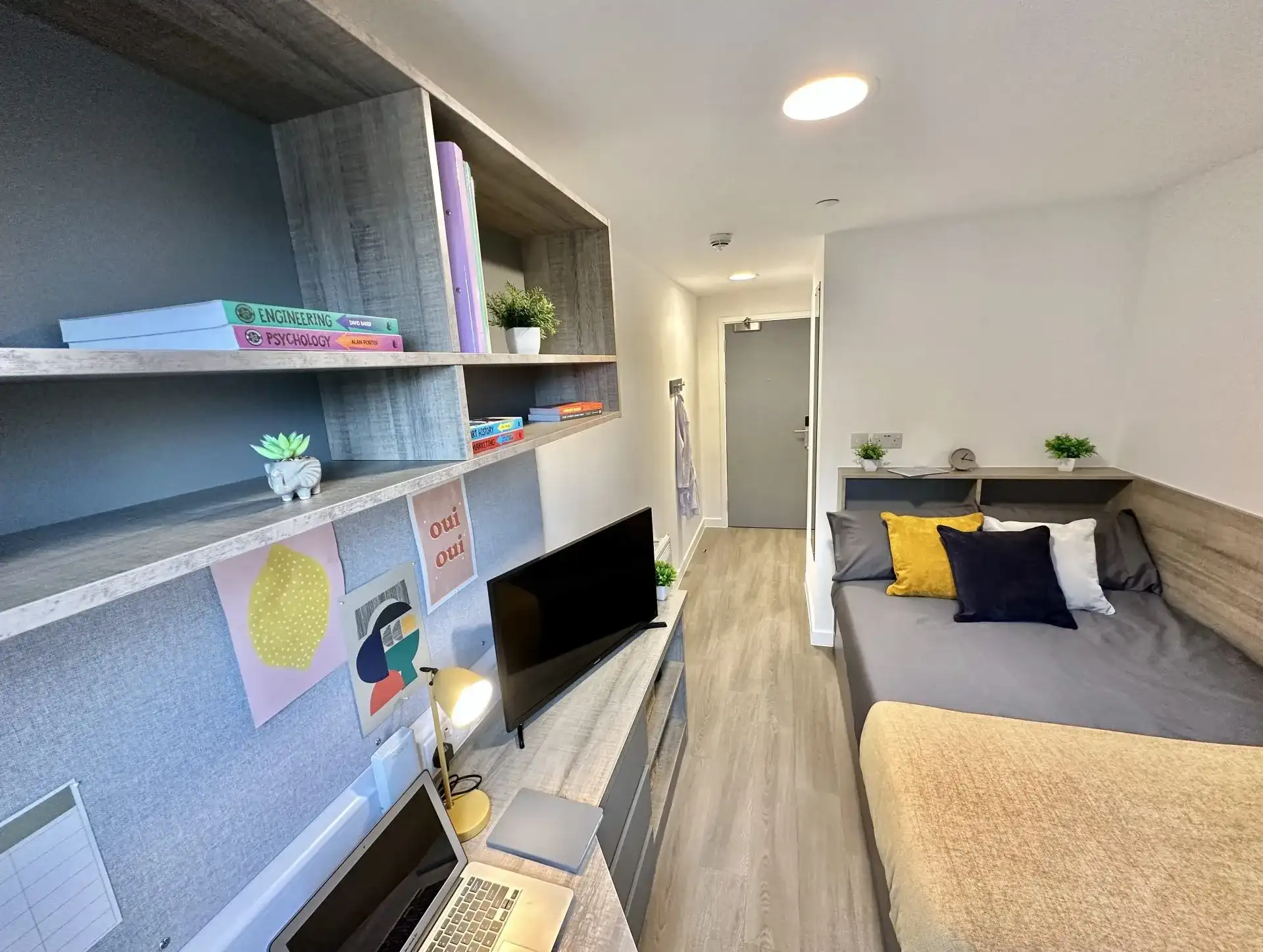 Standard Ensuite