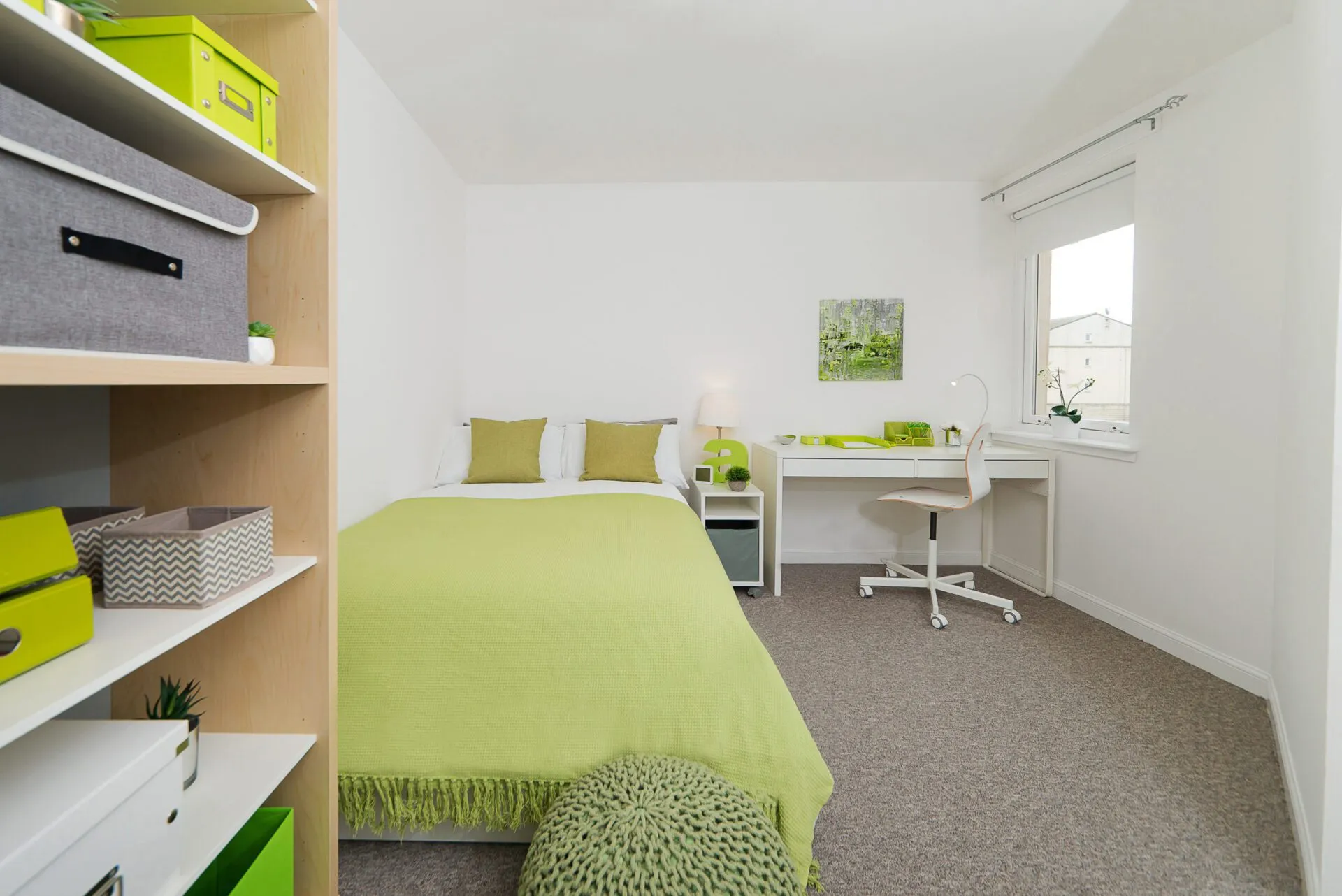 Premium Plus - 3 & 4 Bed Flat - room