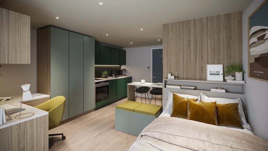 Deluxe Studio (Top Floor)