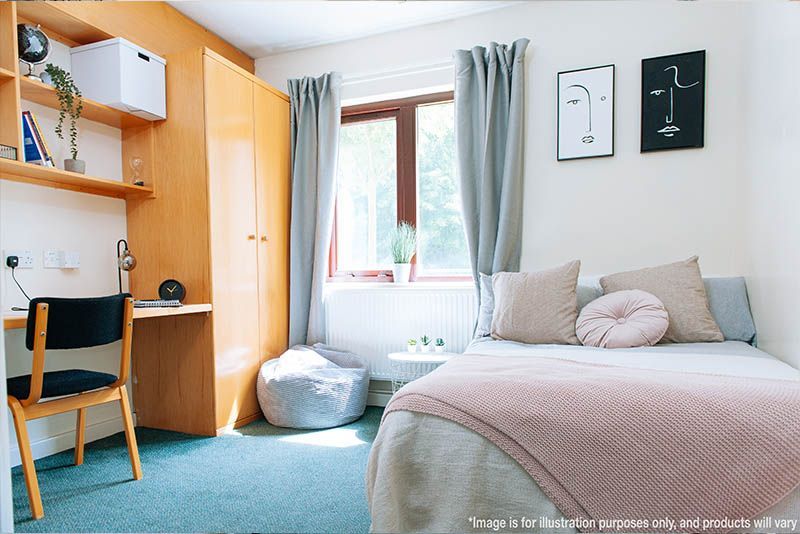 Standard Ensuite