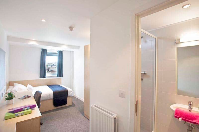 Classic Ensuite