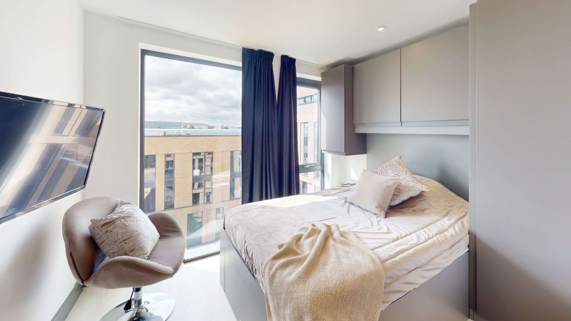 Premium 2 Bed Apartment - room