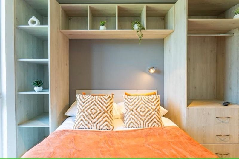 Ensuite Room