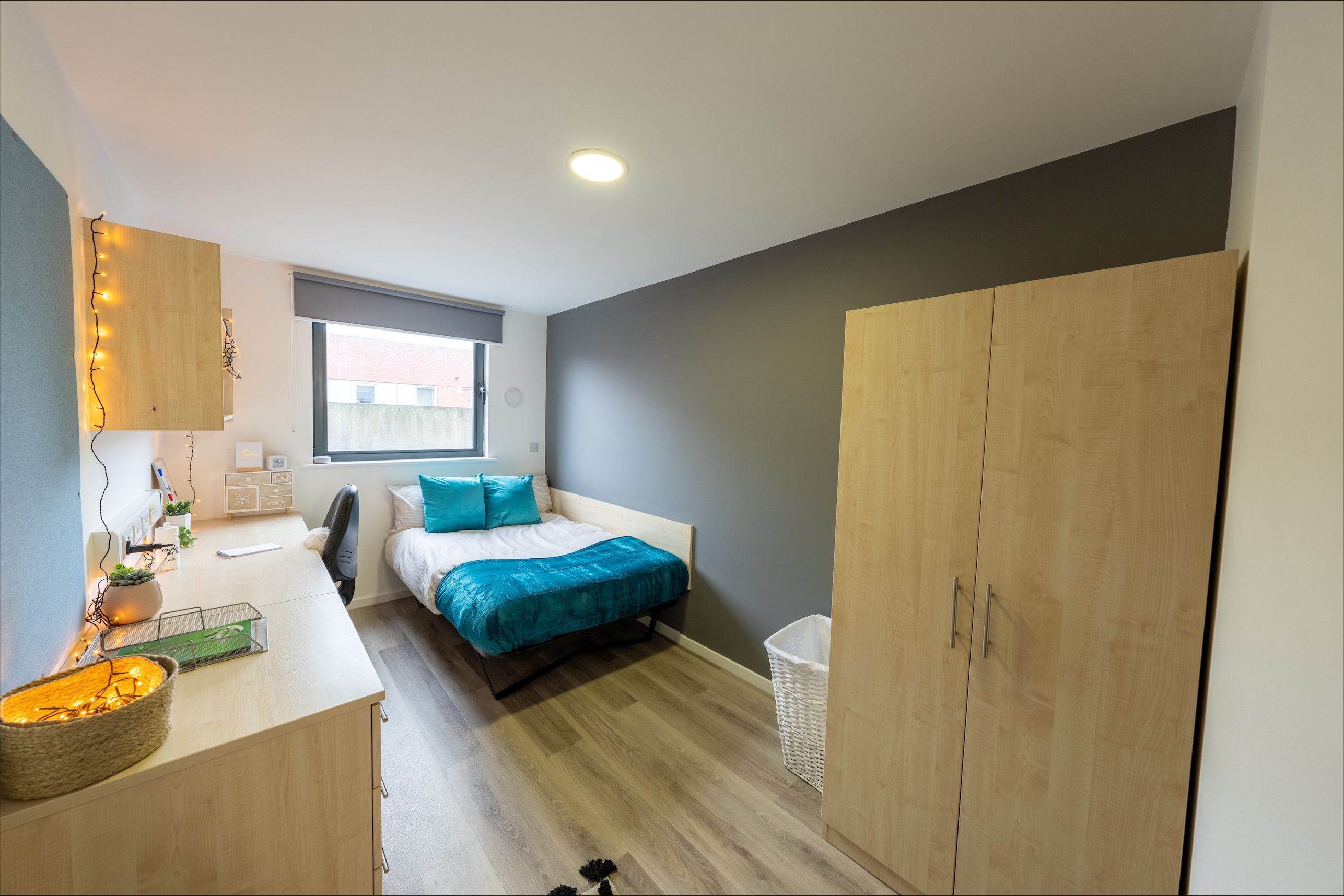 Ensuite
