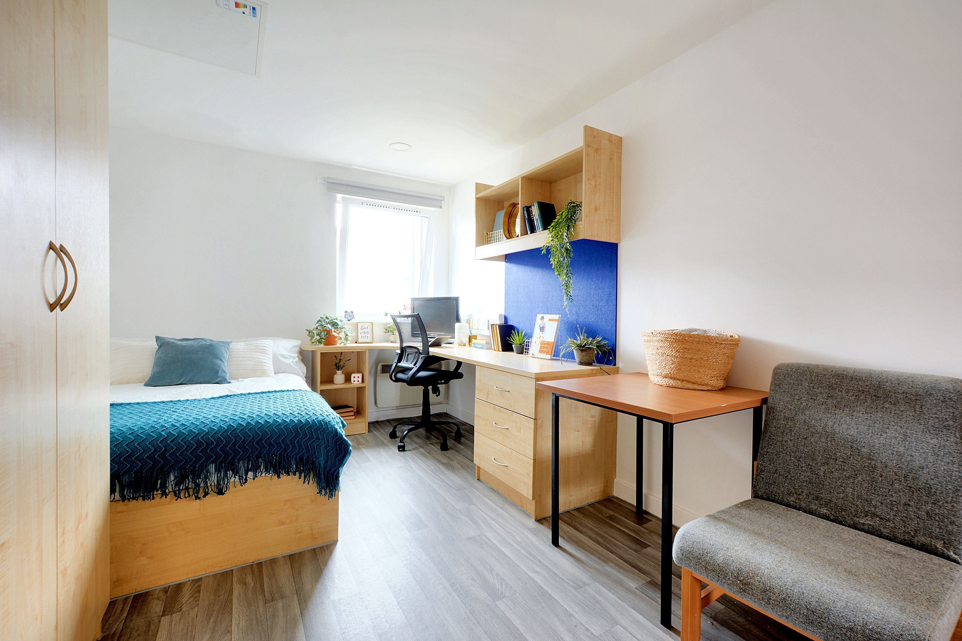 Studio Silver - Top Floor