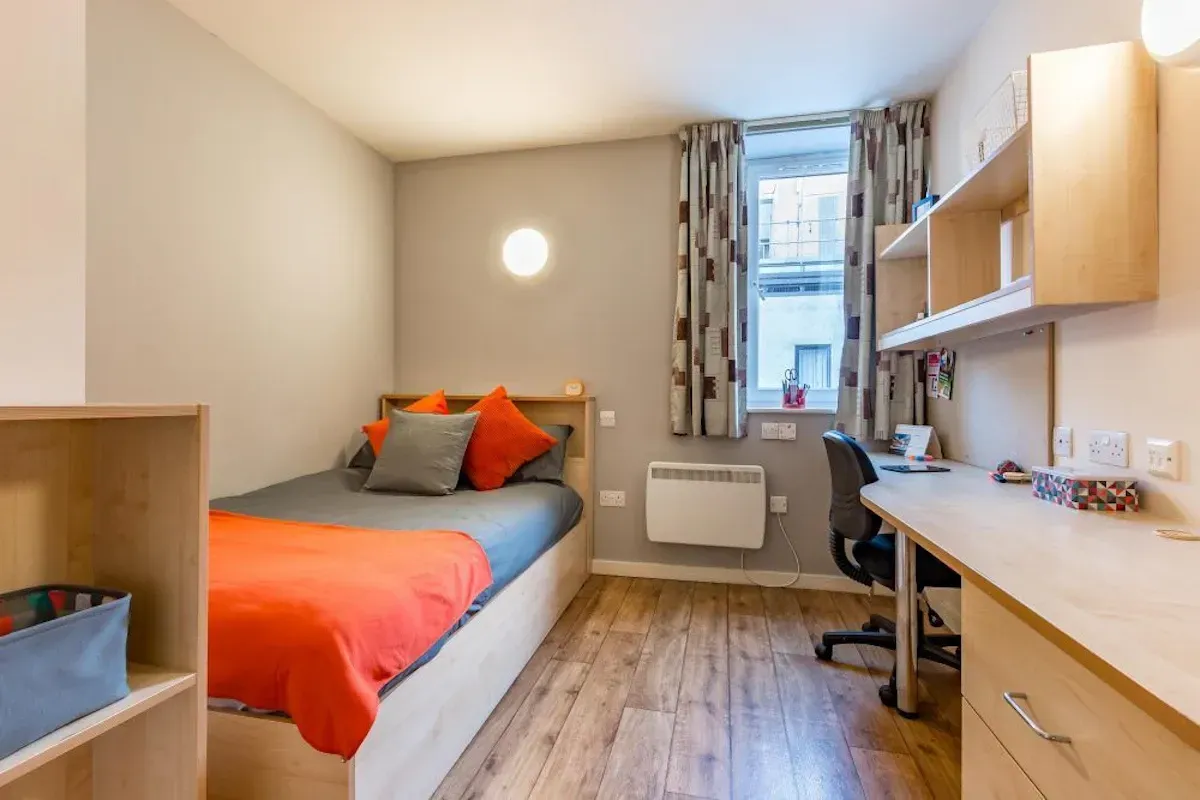 Classic 3 Bed Ensuite - room