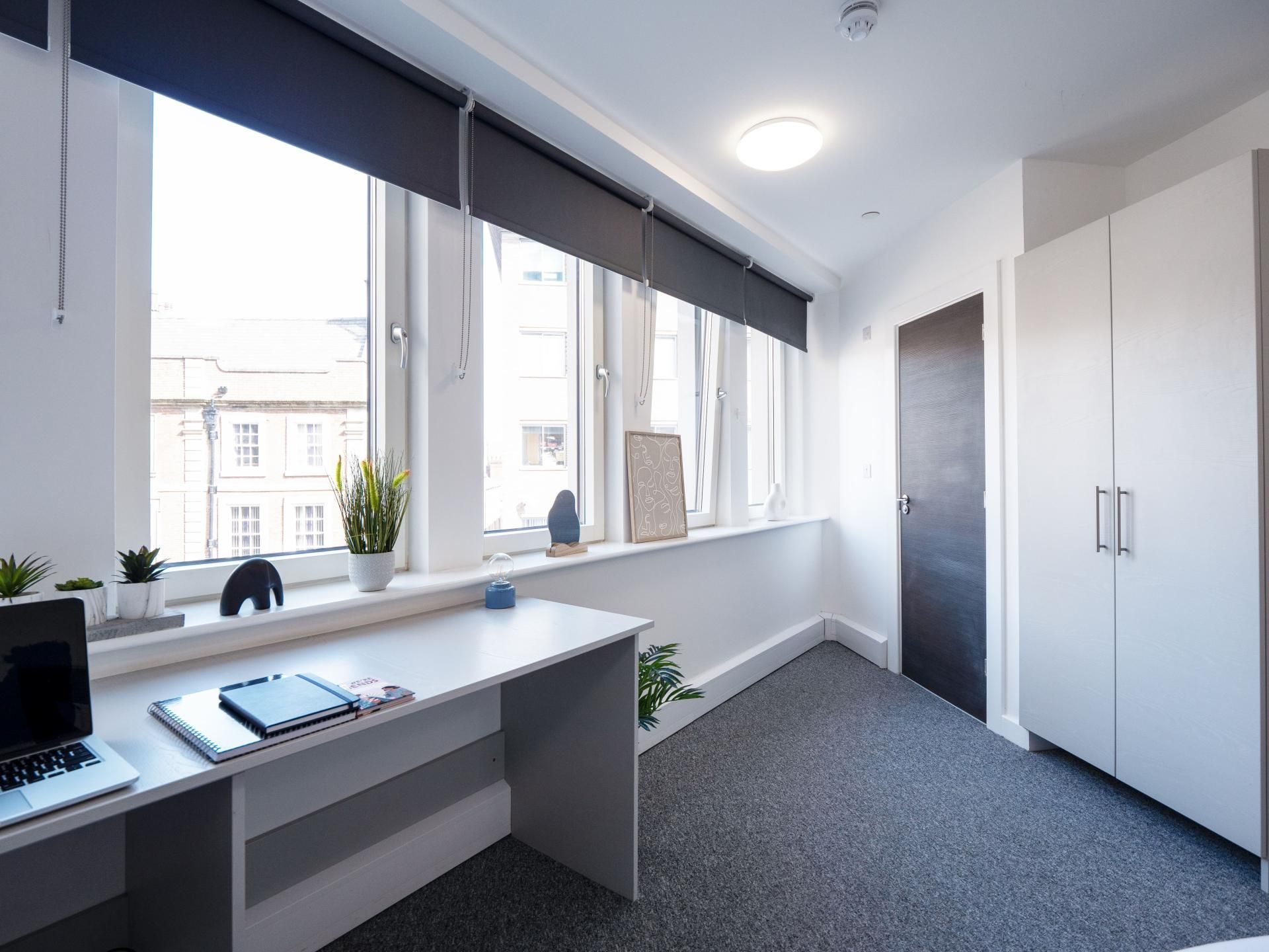 Platinum Ensuite
