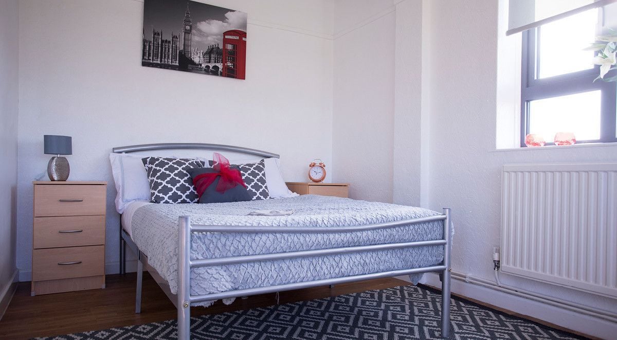 Silver Non Ensuite Room