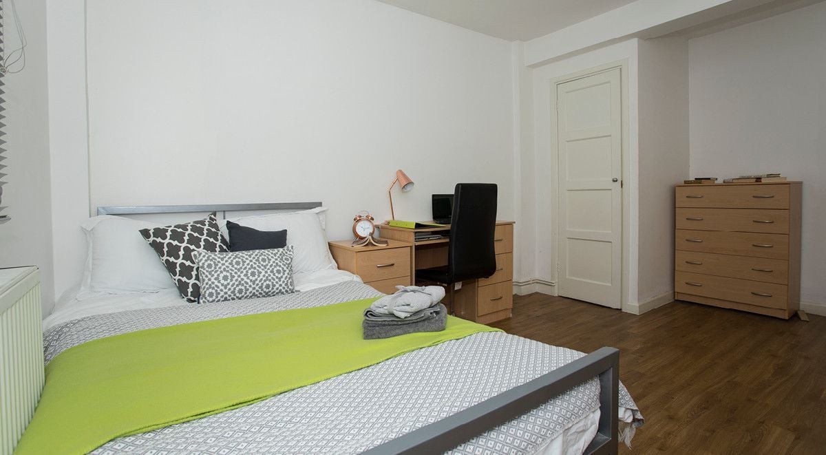 Gold Non Ensuite Room