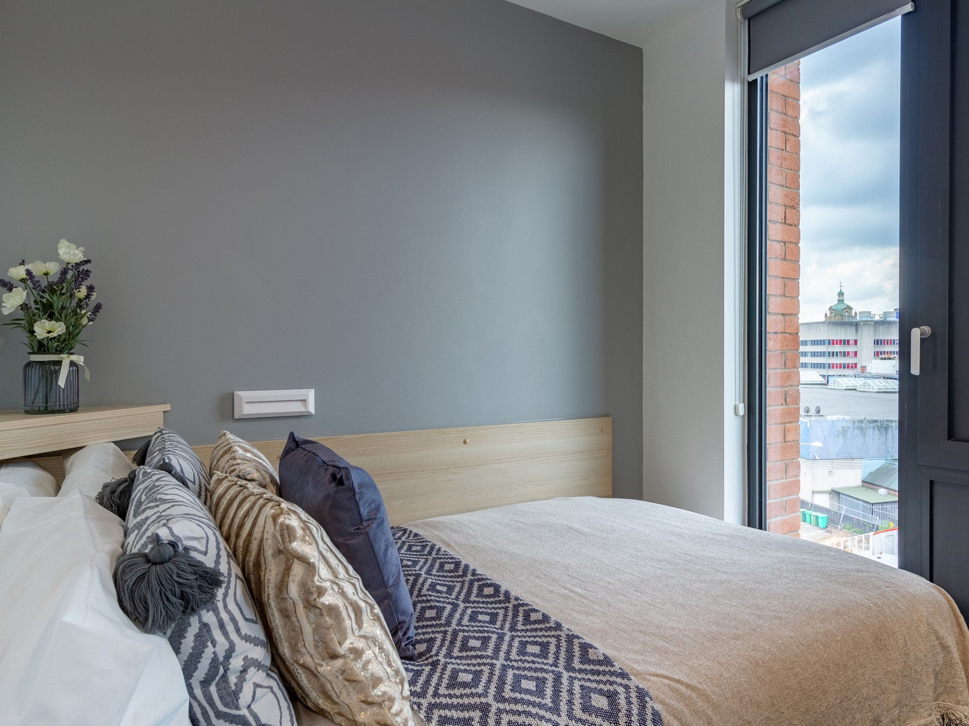 Classic 2 Bed Apartment - room