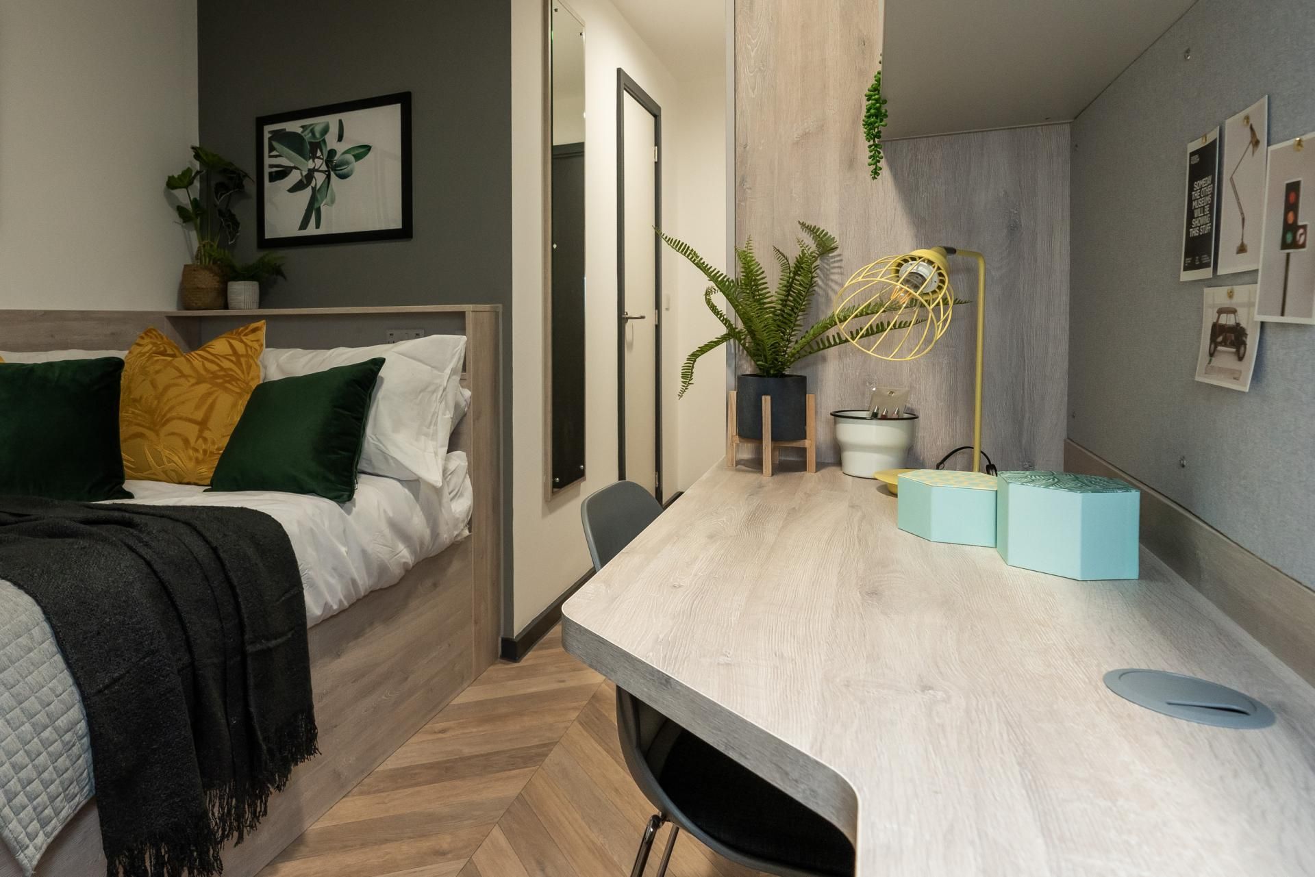 Platinum Ensuite