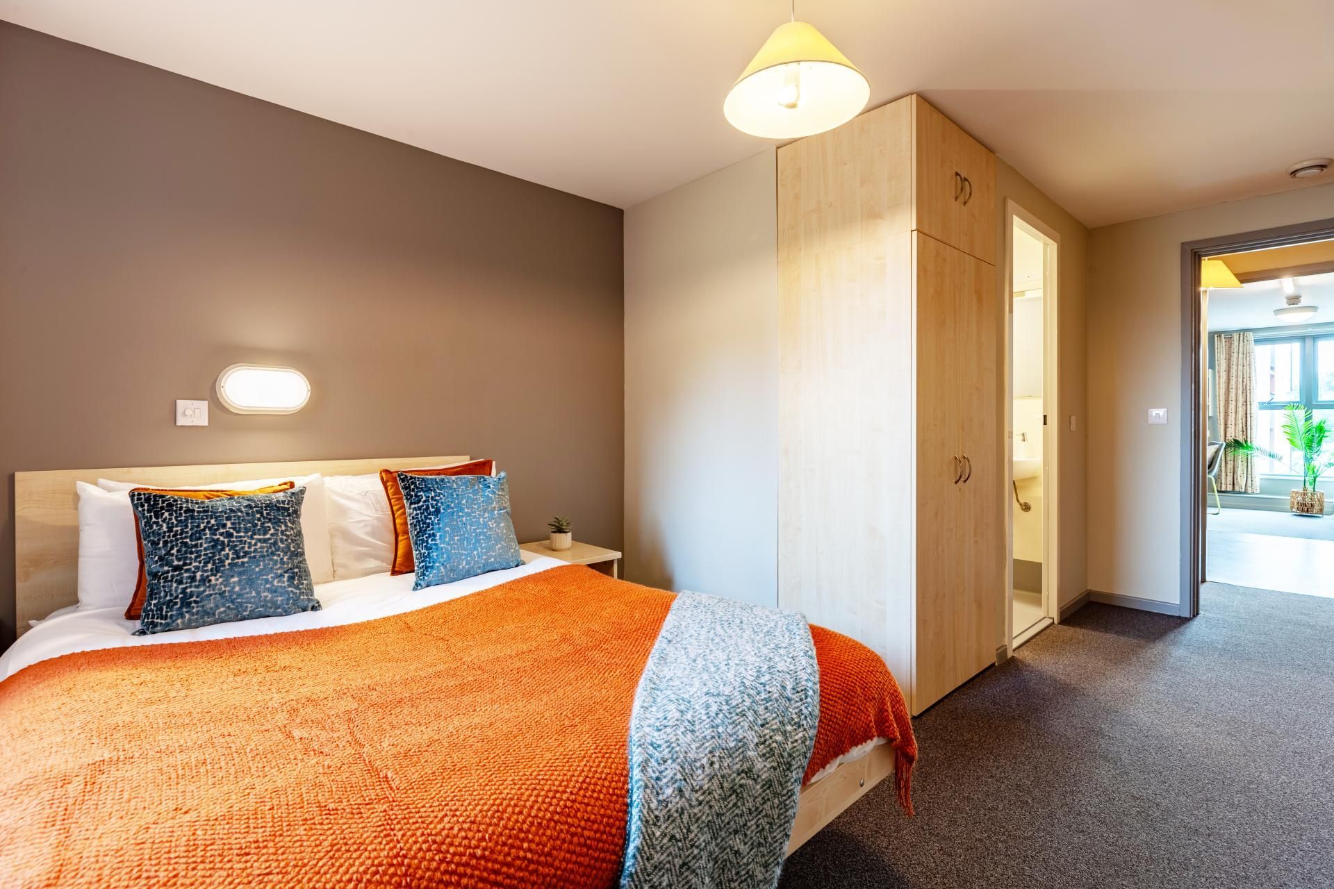 One Bedroom Flat - Apartment