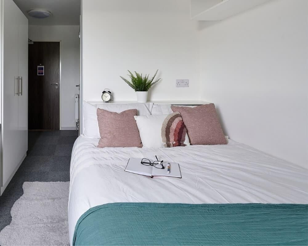 Standard Ensuite