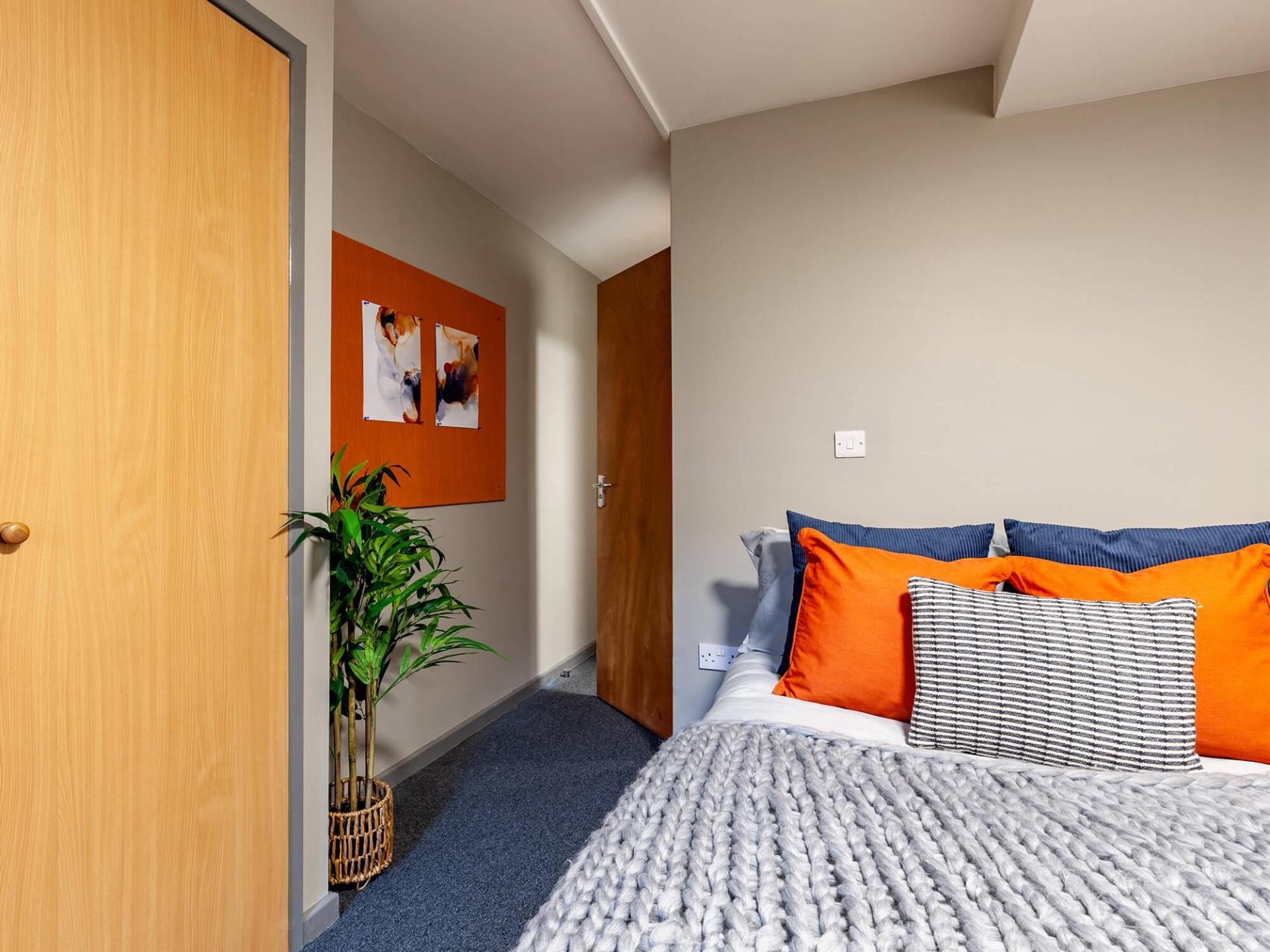 Standard Ensuite