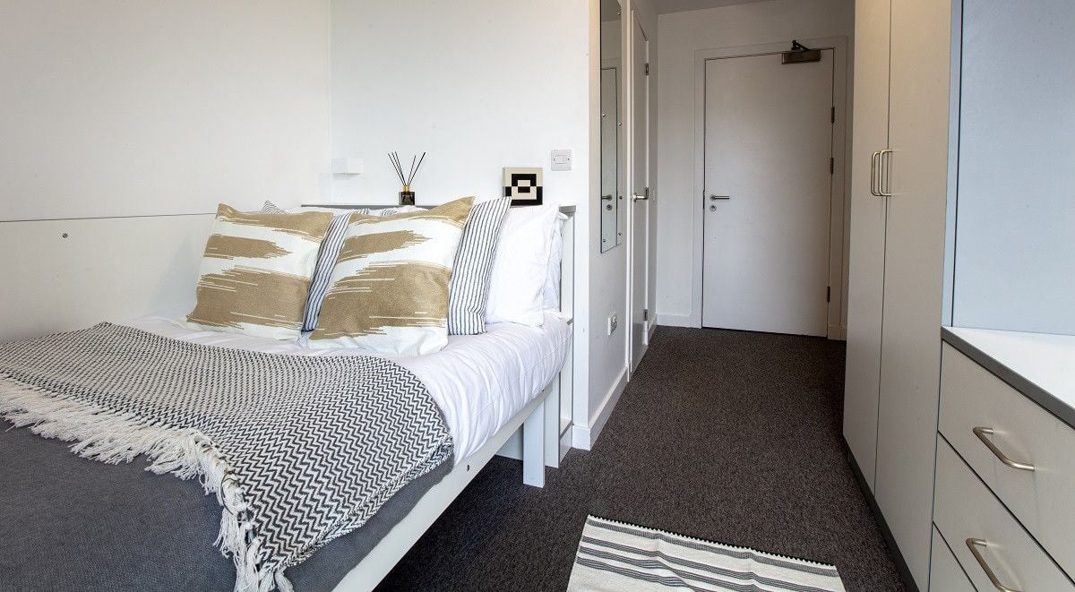 Premium Ensuite with Sea View