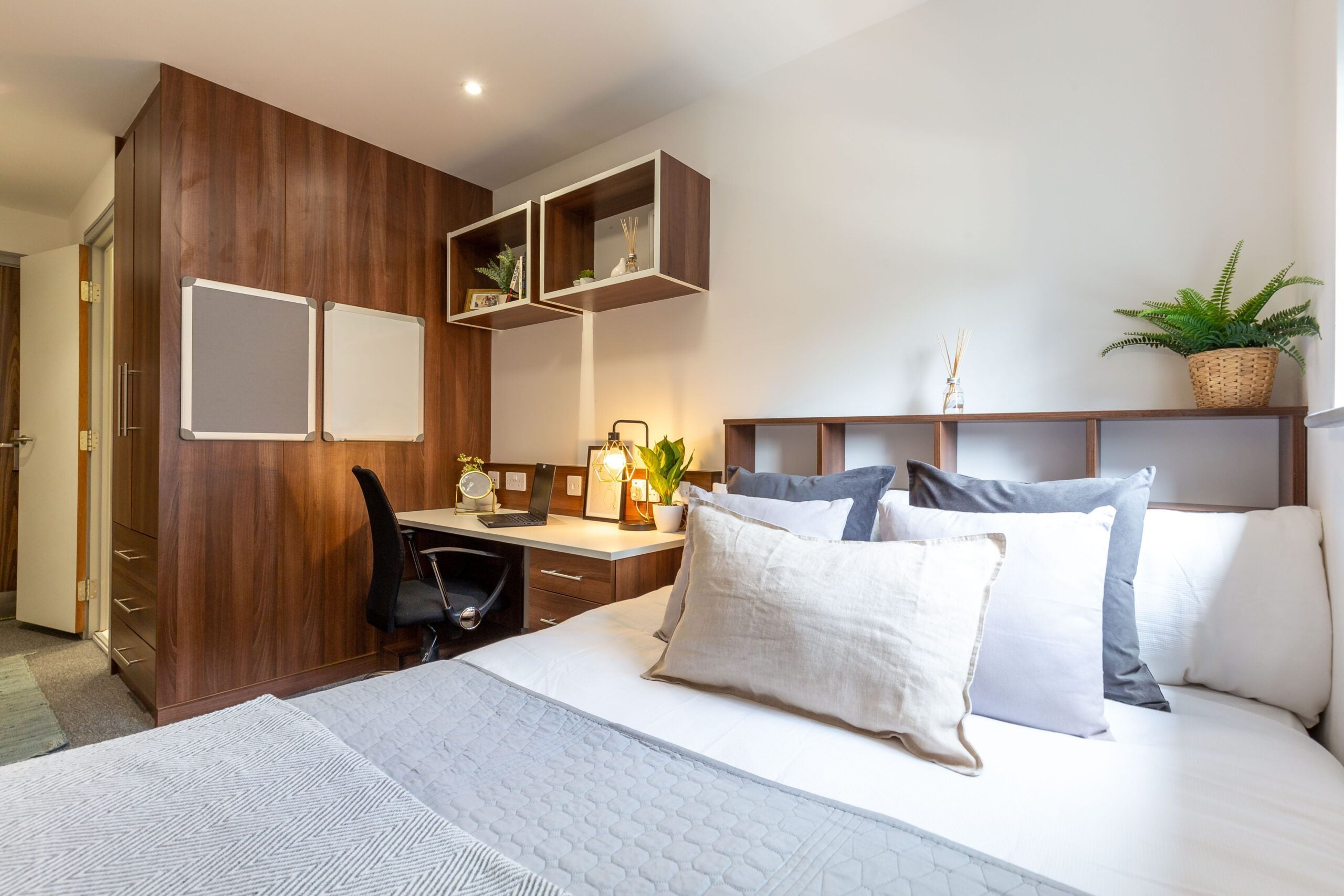 Standard Plus Ensuite