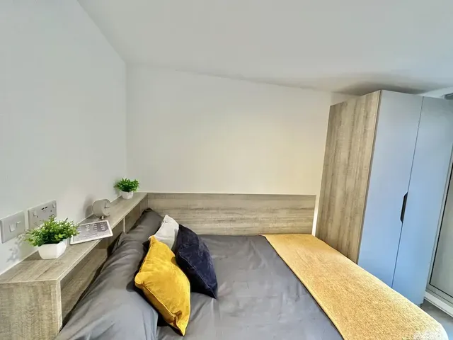 Deluxe Ensuite