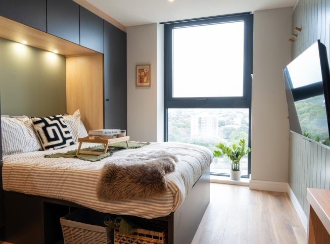 Compact Studio - Standard Floors