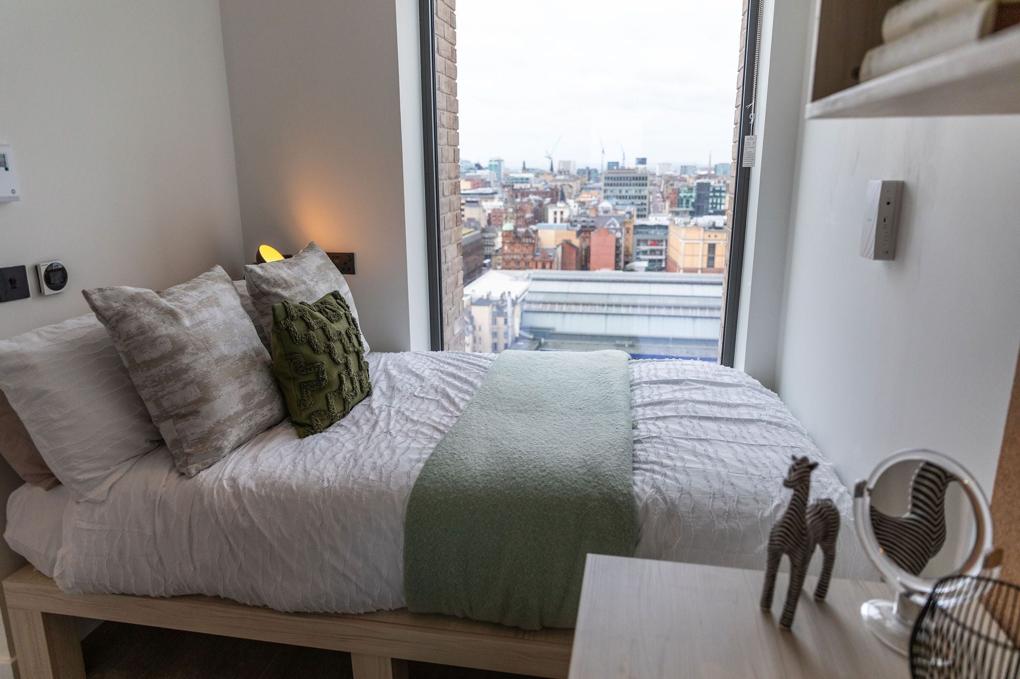 Standard Ensuite (Floor 11-16)