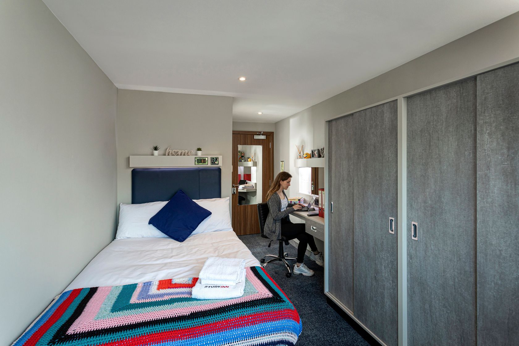 Ensuite Serviced Apartment - Platinum Plus - room