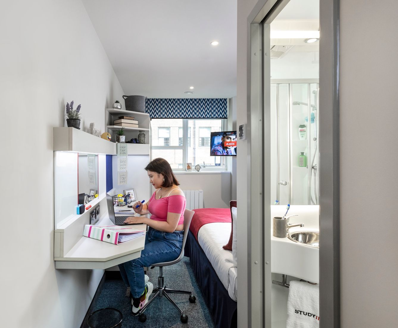 Platinum Plus Ensuite Serviced Apartment - room