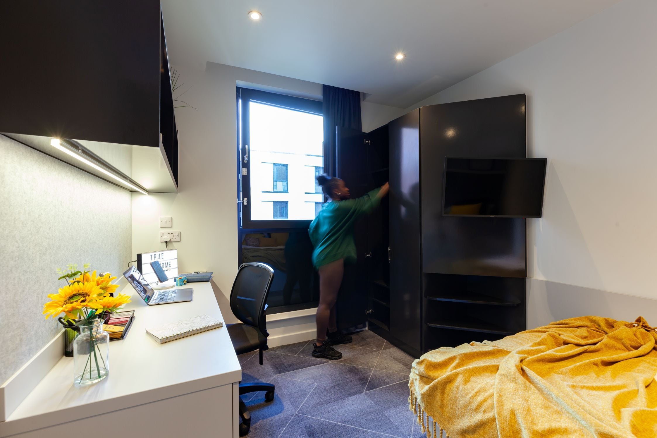 true Apartment - room