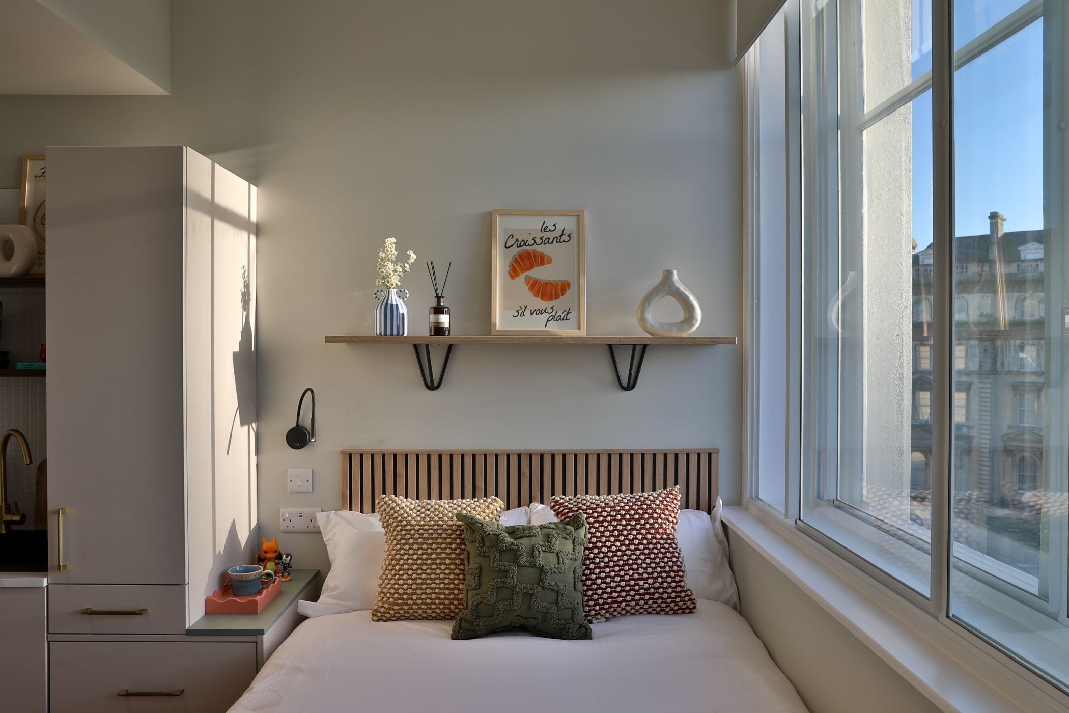 Premium Smaller Studio - Cathedral View