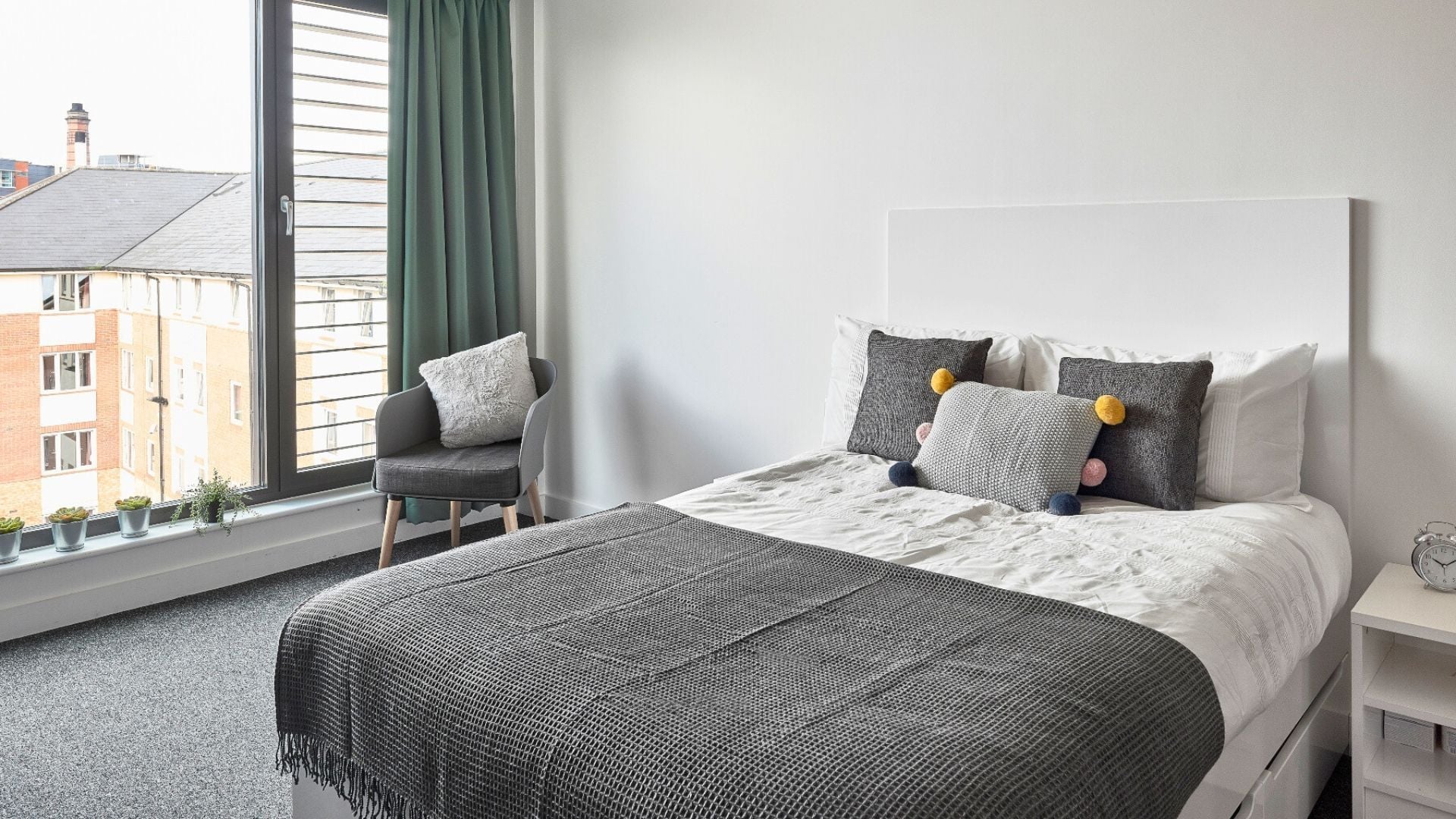 Classic 3 Bed Apartment - room