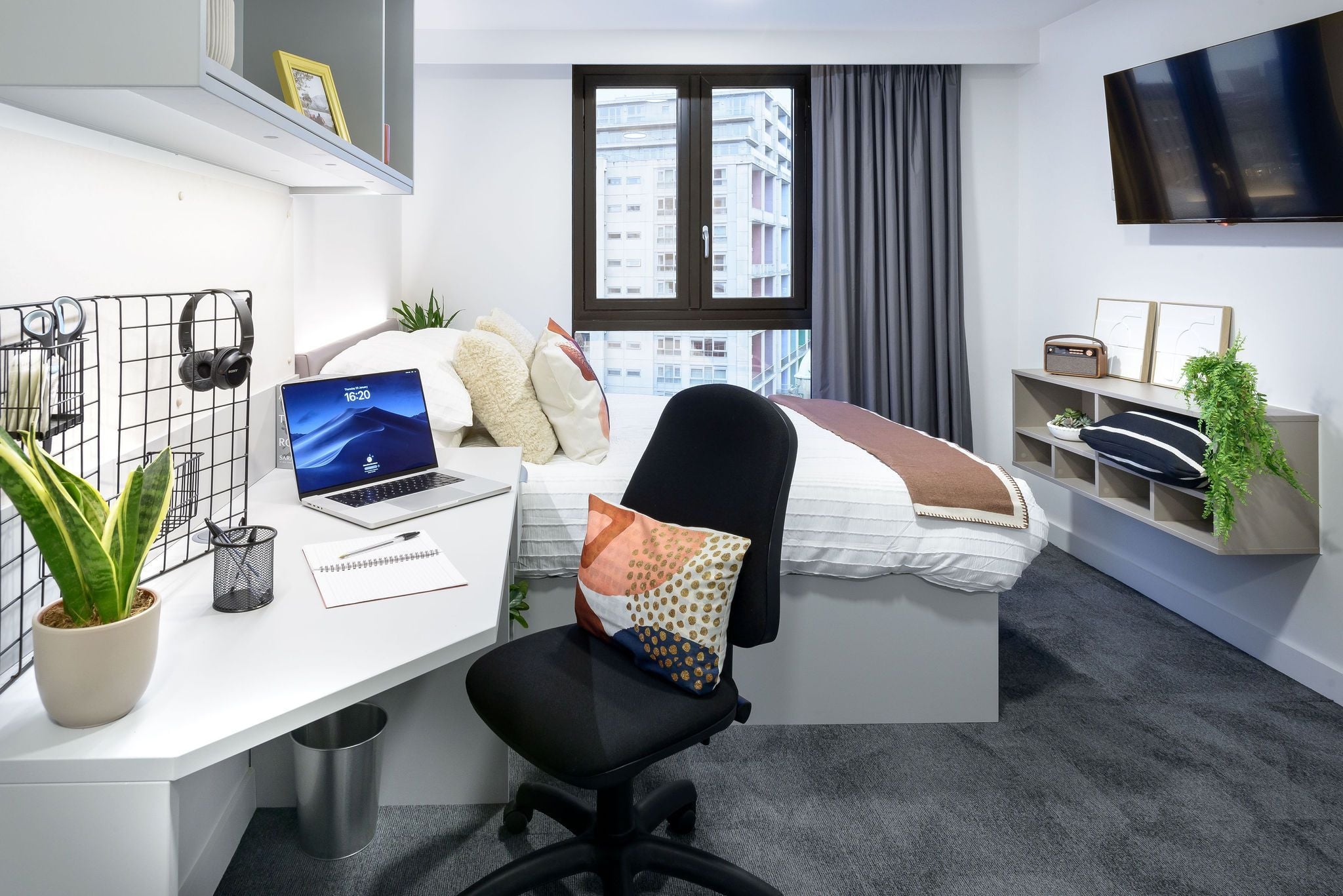 true Apartment - room