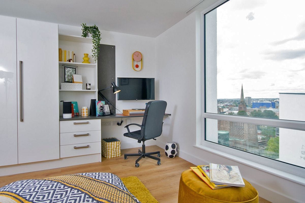 Skyline Deluxe Studio with City View