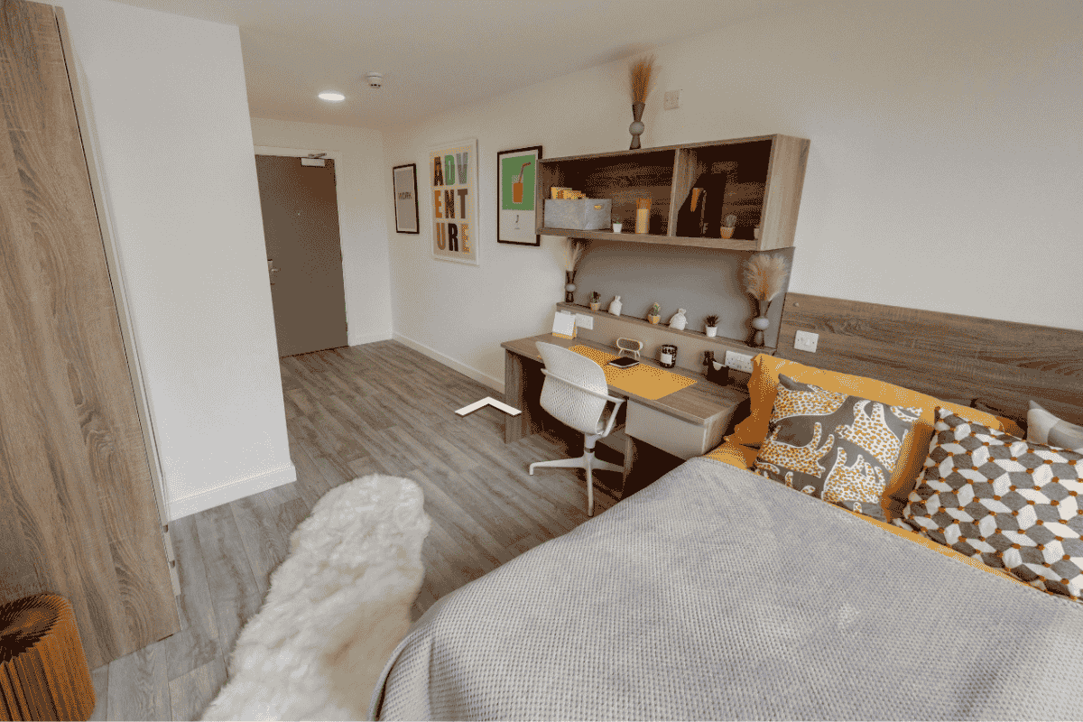 Riverside Ensuite Room (floor G)