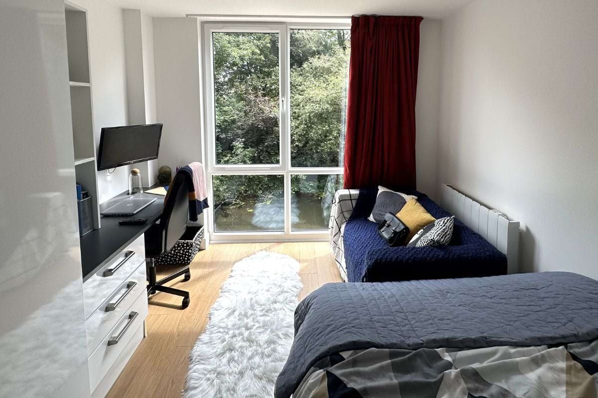 Silver River Studio - Floor 1-6