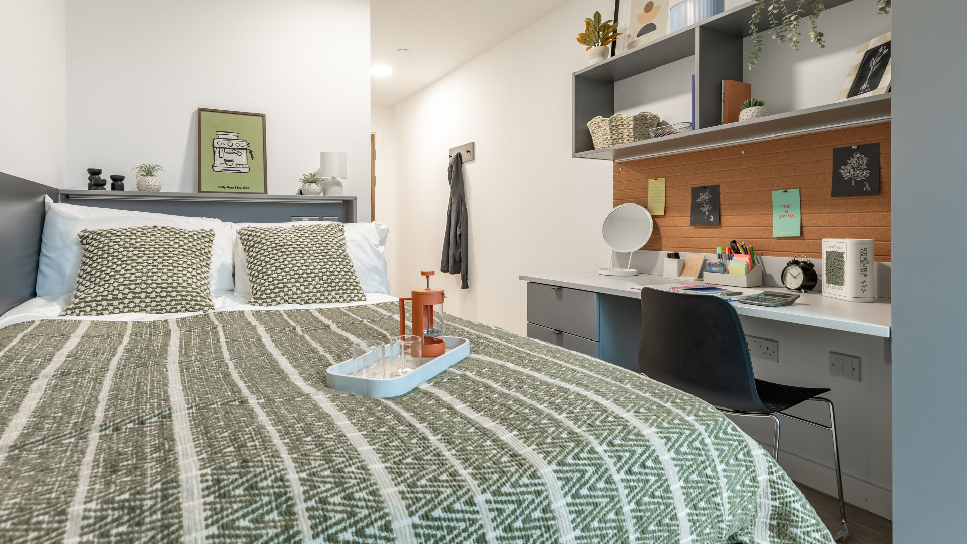 Classic 6 Bed Ensuite - room