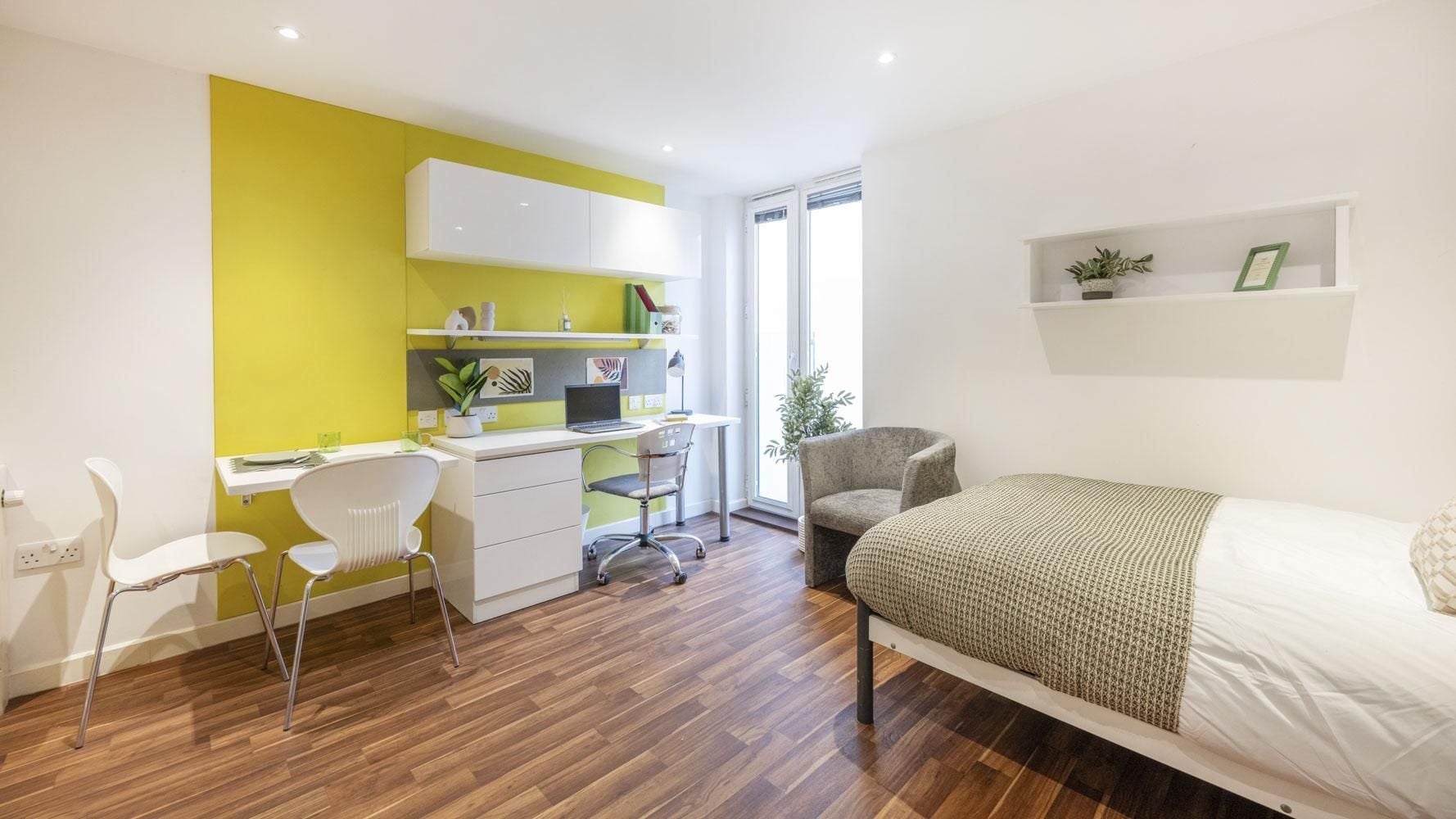 Premium Studio - Upper Floors
