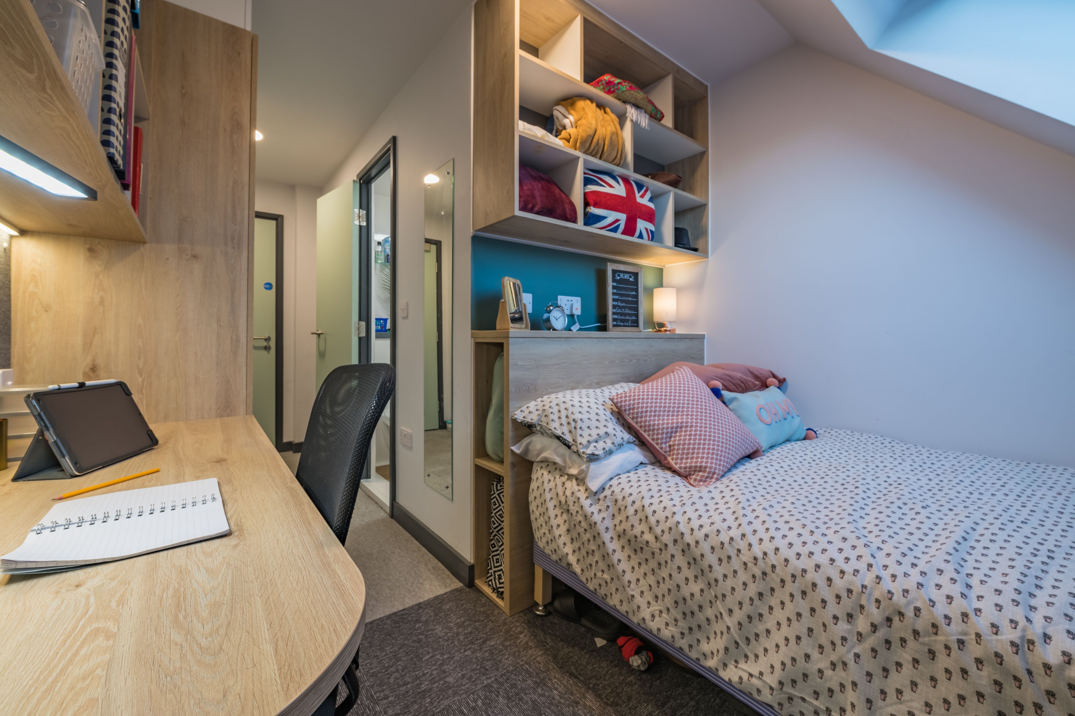 Economy Bedroom