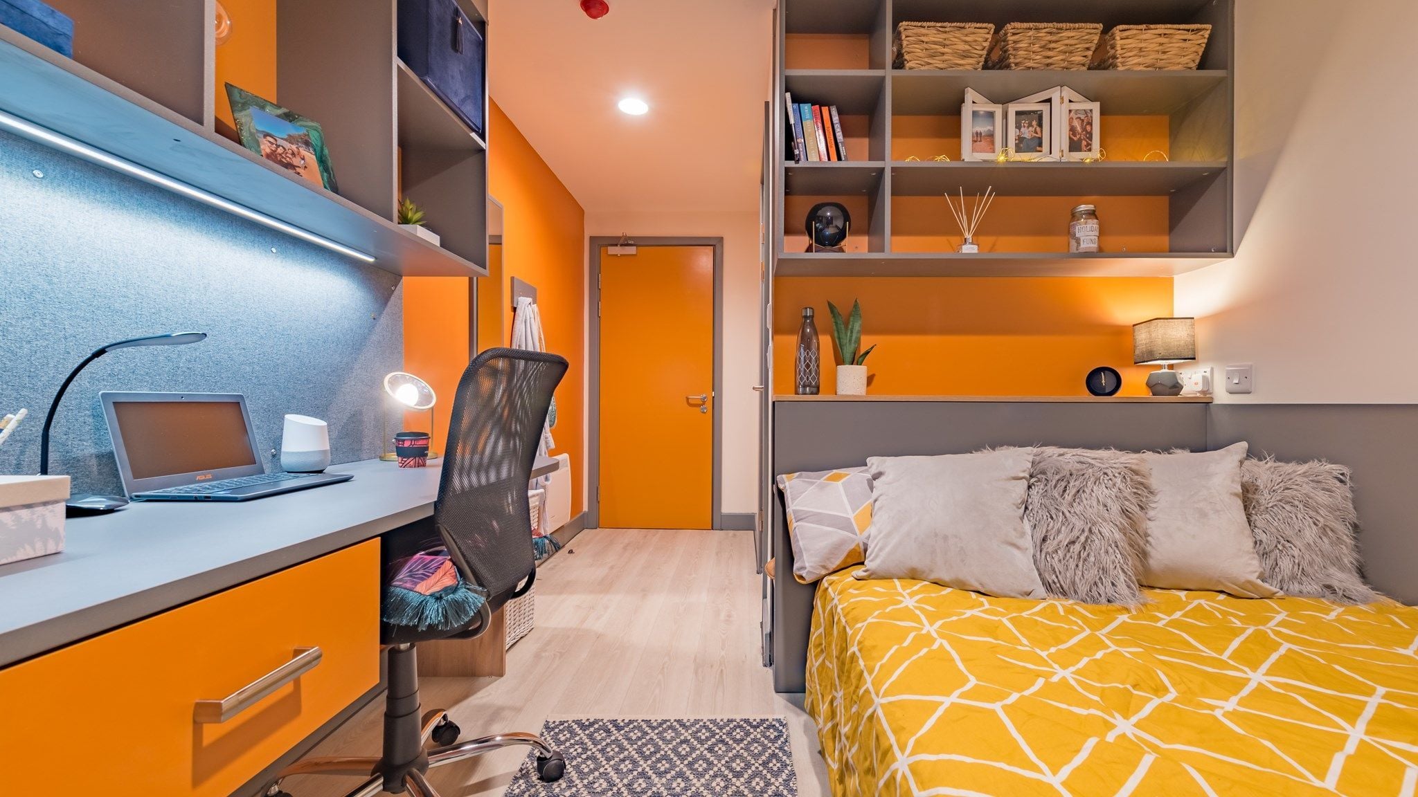6 Bed Shared Flat  - room