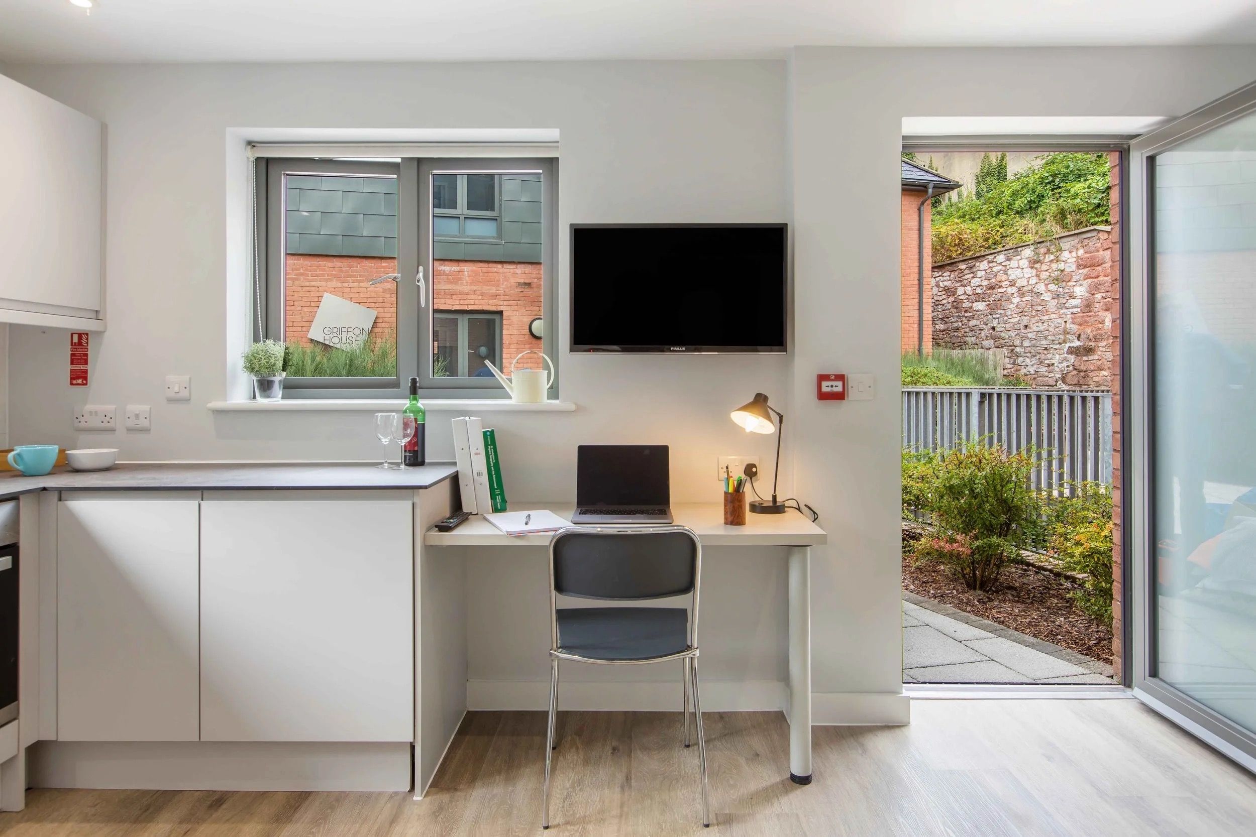 Premium Apartment with Garden Terrace