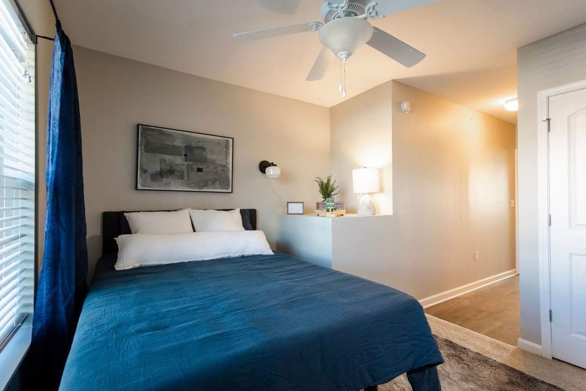 4 Bed / 4 Bath (Private) - room