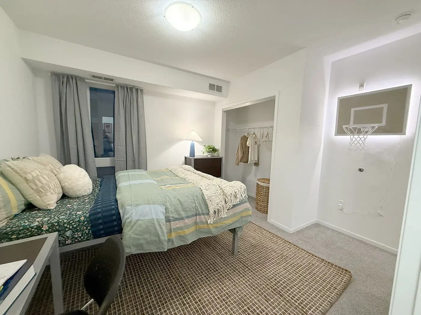 1 Bed / 1 Bath - A2 (Private)