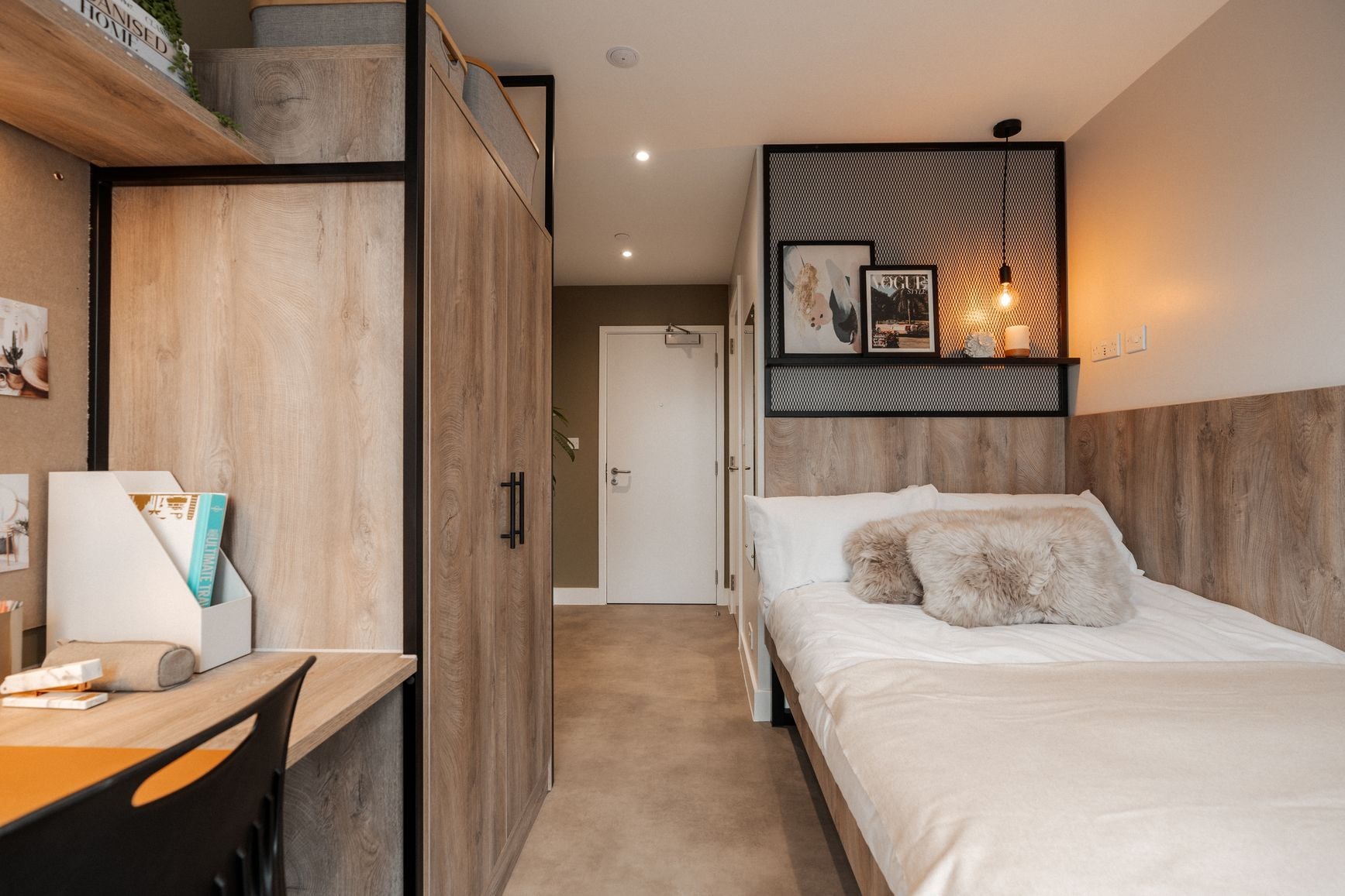 Superior Ensuite