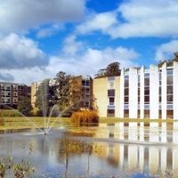 credit: https://www.dur.ac.uk/images/event.durham/colleges/mildert/VanMildertCollegeExterior02w500cropped.jpg
