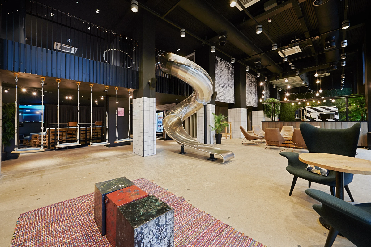 Hall - Glasgow West End - 1