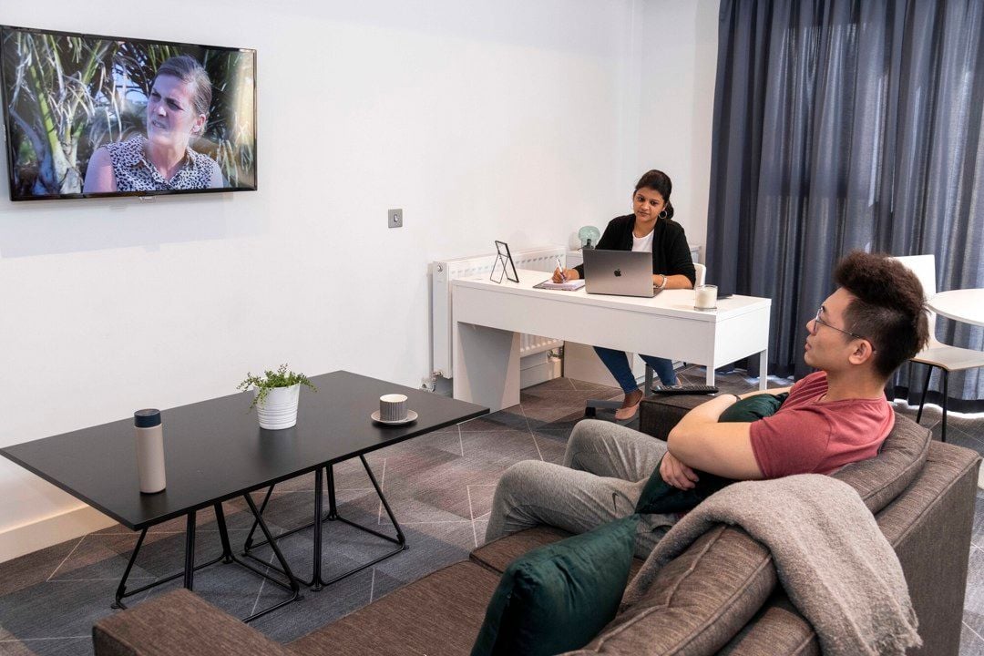 Hall - Glasgow West End - 3