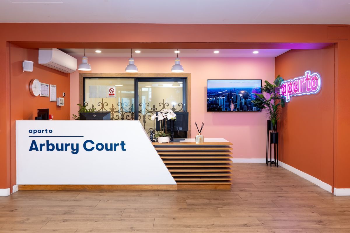 Hall - Arbury Court - 0